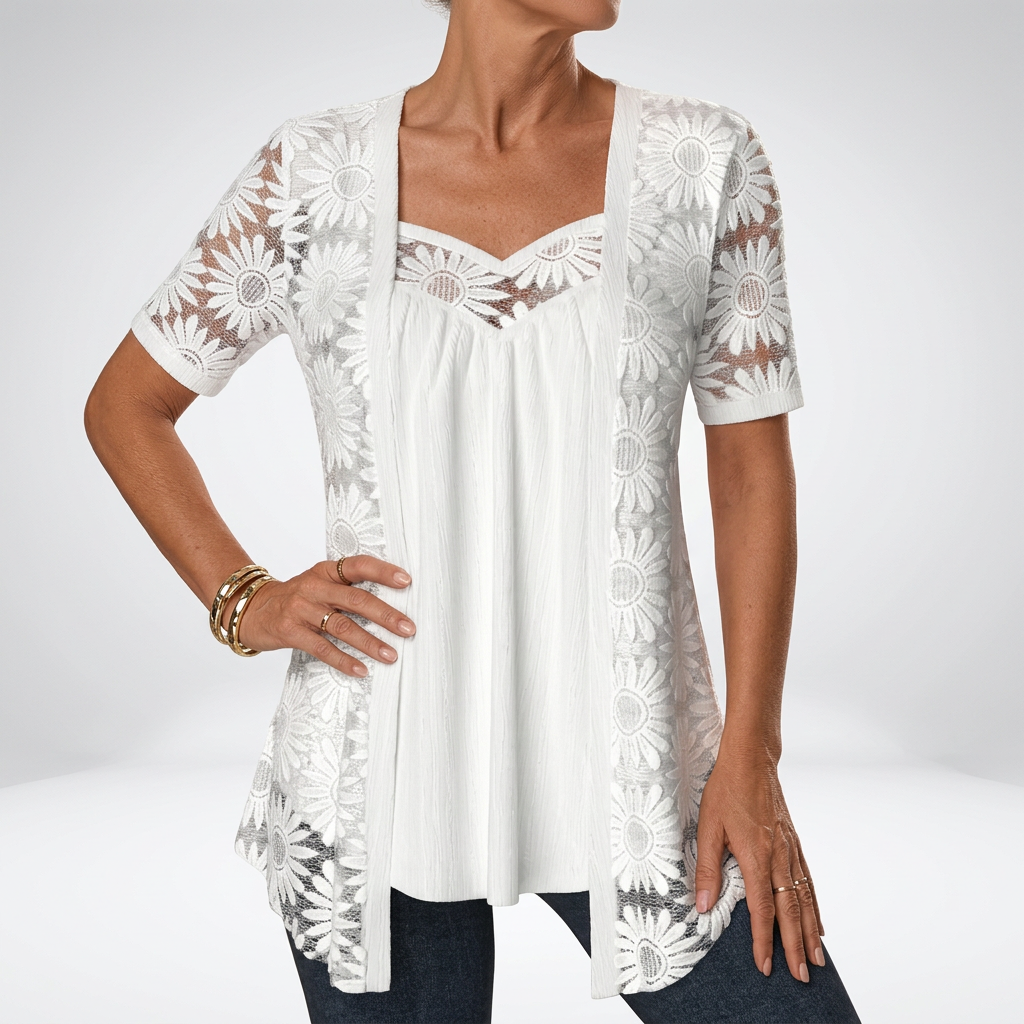 Prudence™ — Witte blouse met kant en korte mouwen: vrouwelijke elegantie