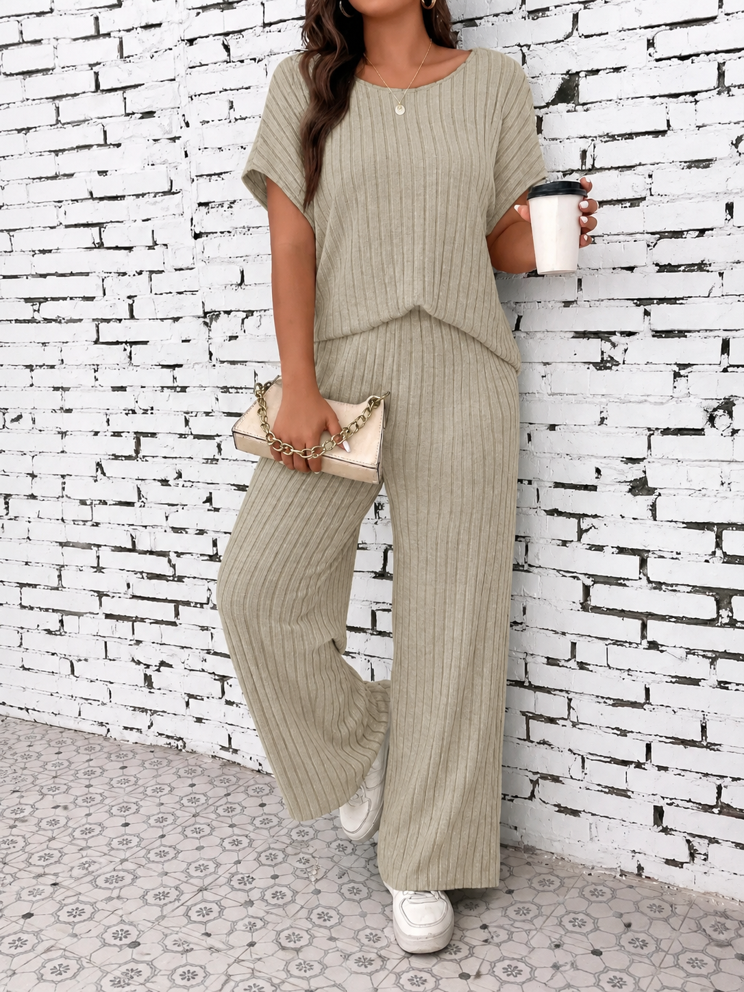 WAUNA™ - Casual Plus Size Korte Mouwen Top en Broek Set